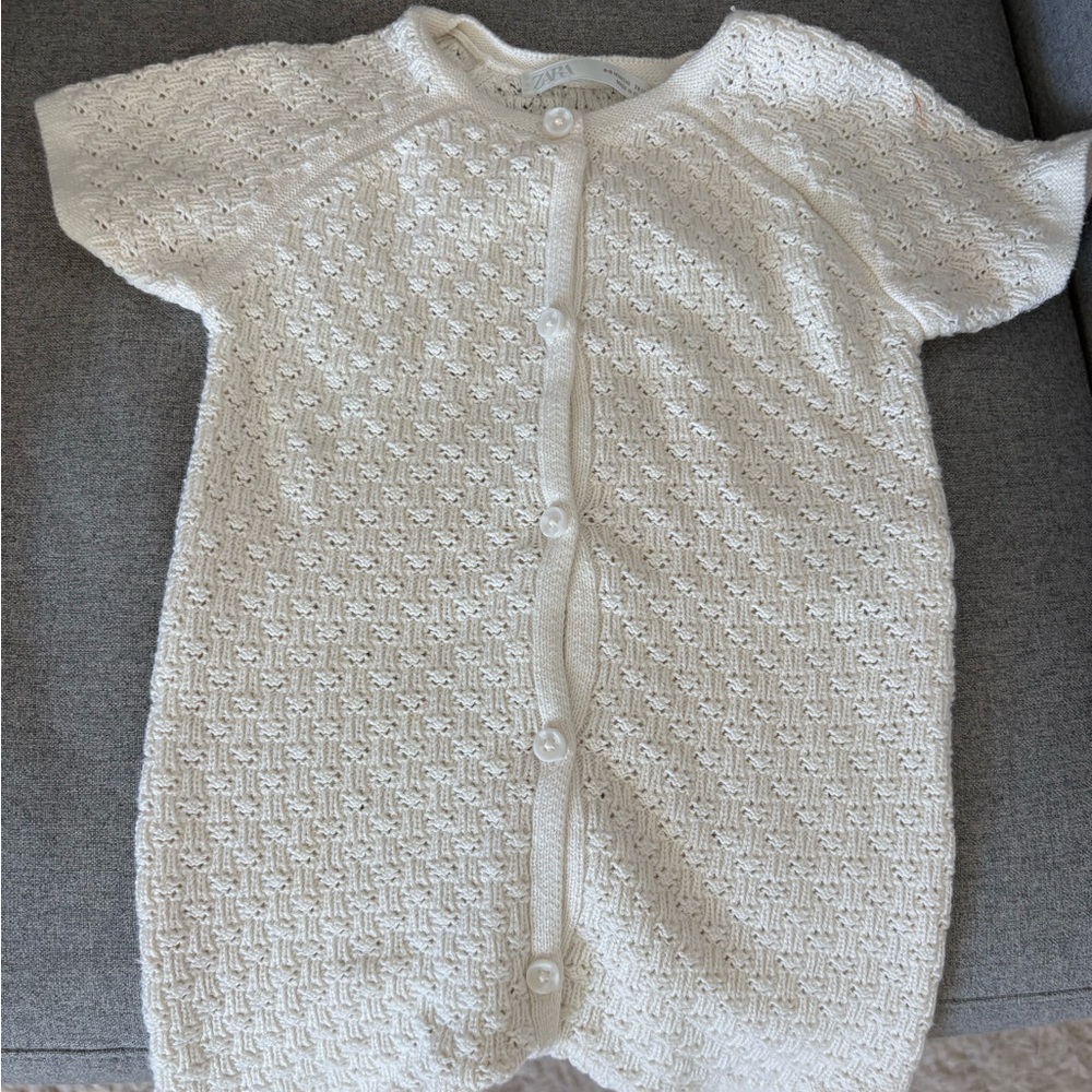 Zara Crochet Baby Onesie (6-9 months)